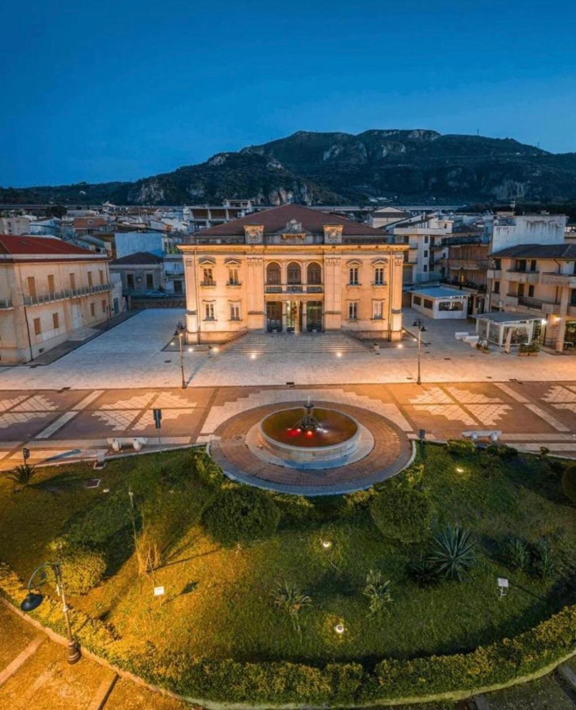 Appartamento Vista Isole Eolie Acquedolci Buitenkant foto